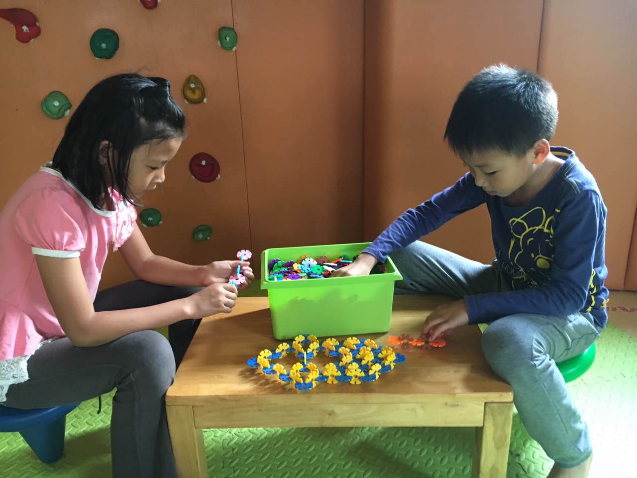 厦专注力统合课哪家知名：孩子自信心不足怎么办