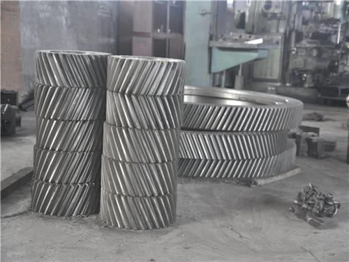 【感恩】：优质大型滚齿机%大型滚齿机厂家%大型滚齿机采购加工厂