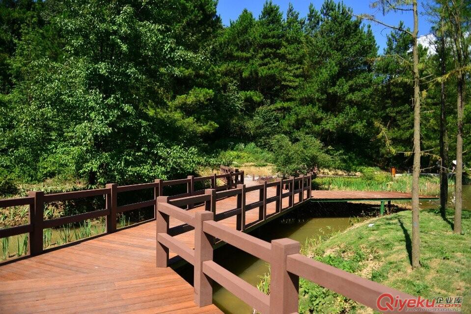 南京木塑地板、江蘇塑木地板、重竹地板、北京塑木地板、蘇州木塑地板
