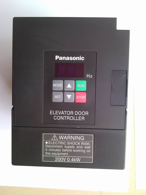 廣州市灃裕電梯配件 FD-96 永大日立電梯門電機變頻器200V 0.4KW