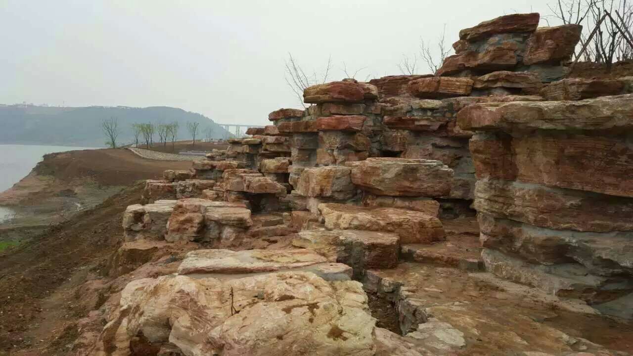 山東臨朐龜紋石，山東臨朐黃千層石，山東臨朐水紋石，山東臨朐草坪石，山東假山石，山東園林石直銷處