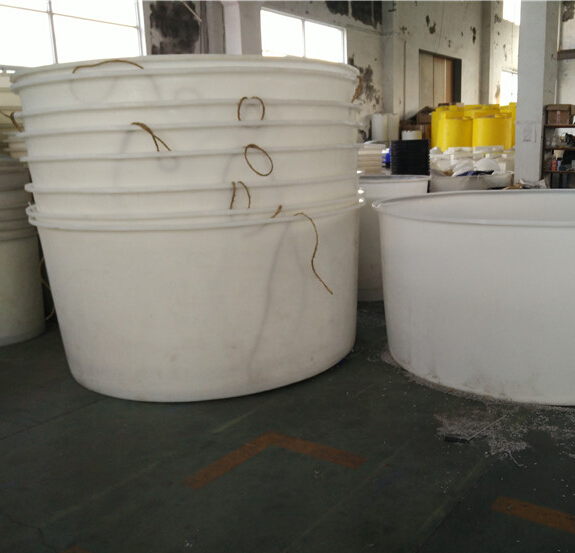 郫縣豆瓣醬生產塑料桶2000L塑膠圓桶食品級釀酒桶
