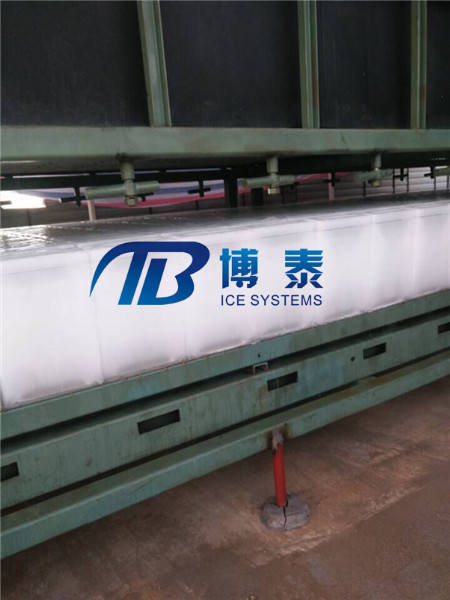 4噸直冷式制冰機(jī)