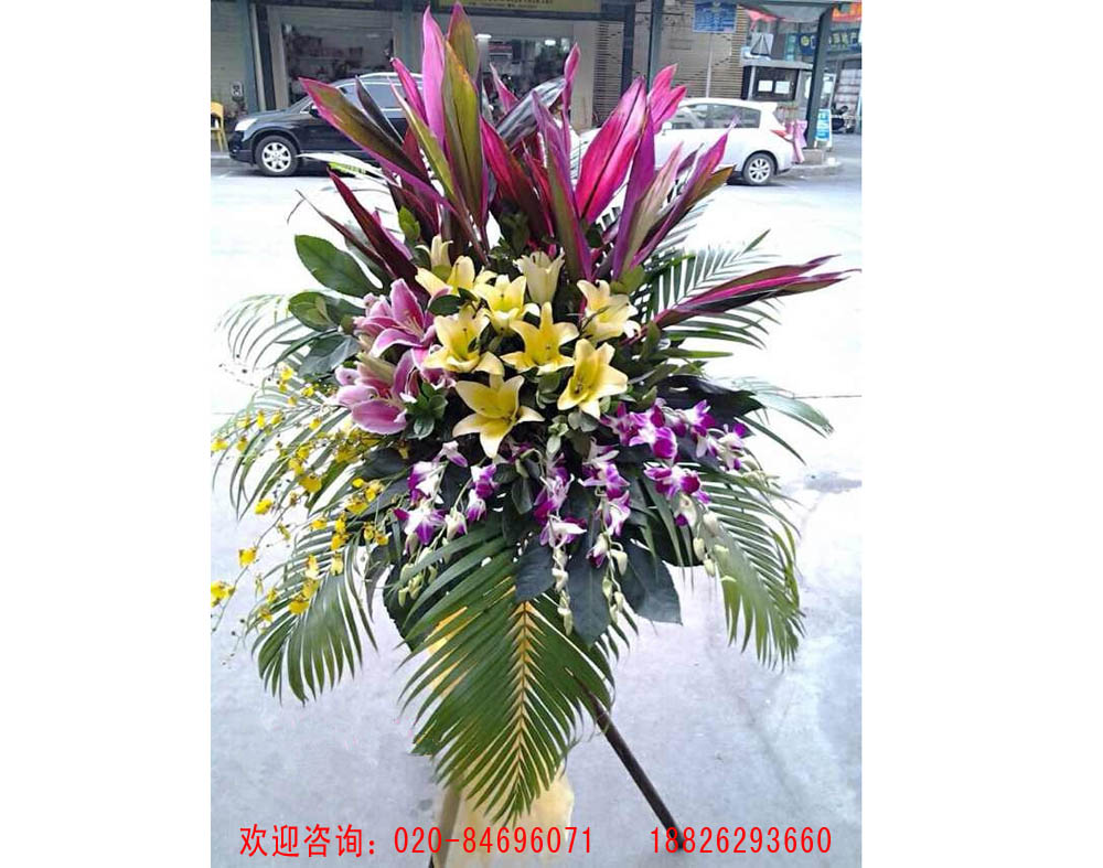 慶典策劃擺飾|專業的三腳木架花籃/花友集市場價格