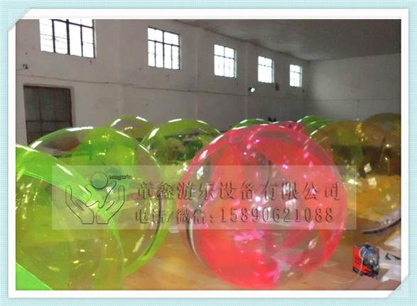 廠家直銷(xiāo)游樂(lè)水上步行球水上悠波球水上樂(lè)園設(shè)施