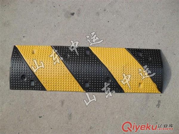 廠家直銷鑄鋼減速帶，橡膠減速帶廠家，減速帶廠家