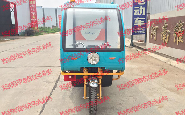 選品牌好的彥鑫牌新型快速保潔車，就到河南維境車業——邯鄲三輪保潔車