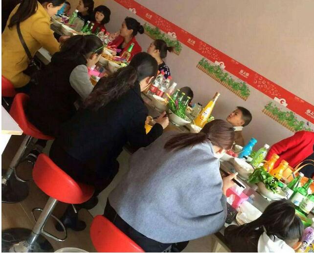回轉火鍋設備規格 旋轉火鍋設備特點