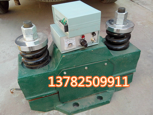 CZ250倉(cāng)壁振動(dòng)器-三相電磁振打器-防堵塞倉(cāng)壁振打器