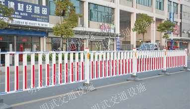 公路護欄 人行道護欄 車道中央護欄 市政護欄 南寧公路護欄原始圖片3