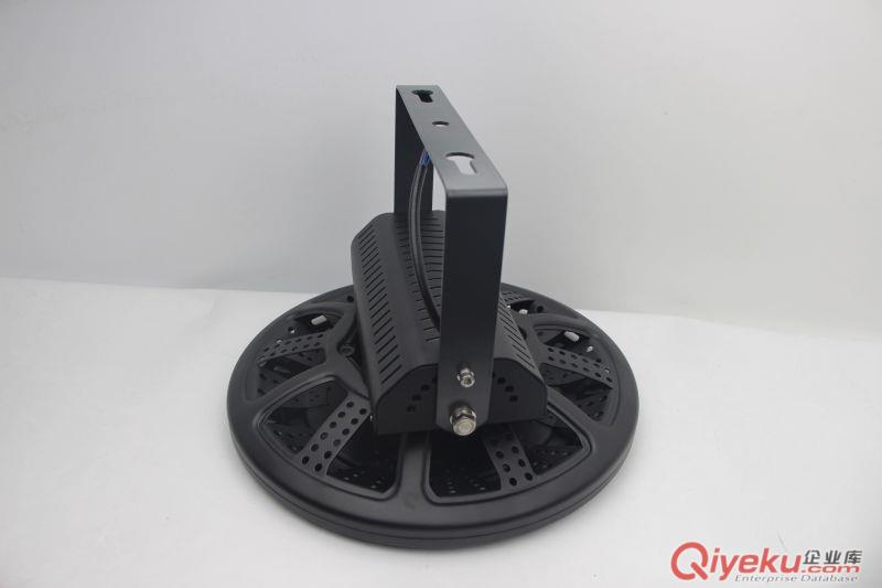高導(dǎo)熱鰭片UFO工礦燈