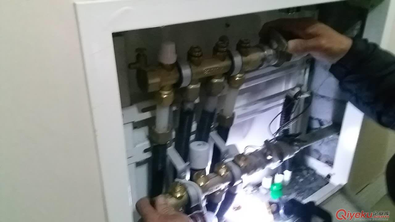 市北清洗地暖 清江華府地暖維修 市北暖氣改造