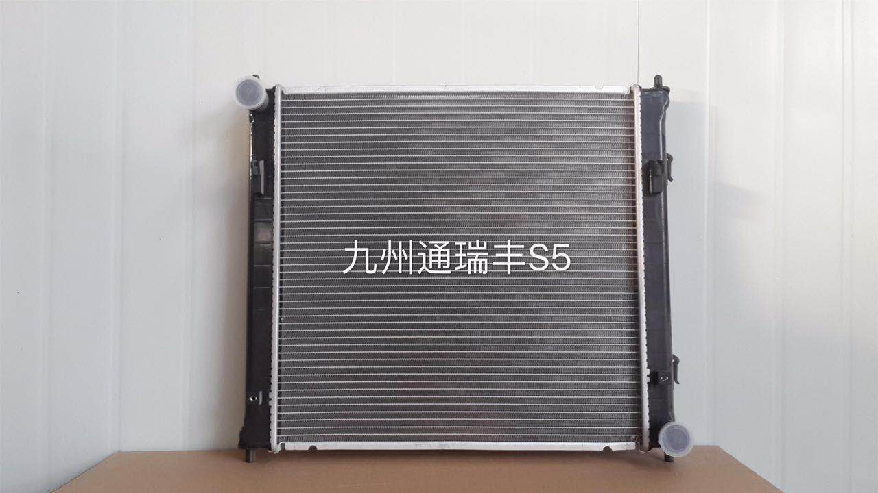 山東汽車水箱——質量好的汽車水箱就在九州通散熱器
