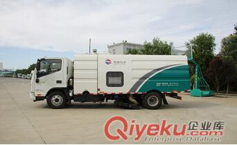同輝汽車QTH5080TXC吸塵車原始圖片2