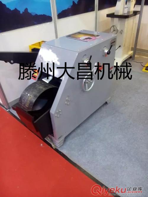 氣動鏟片機