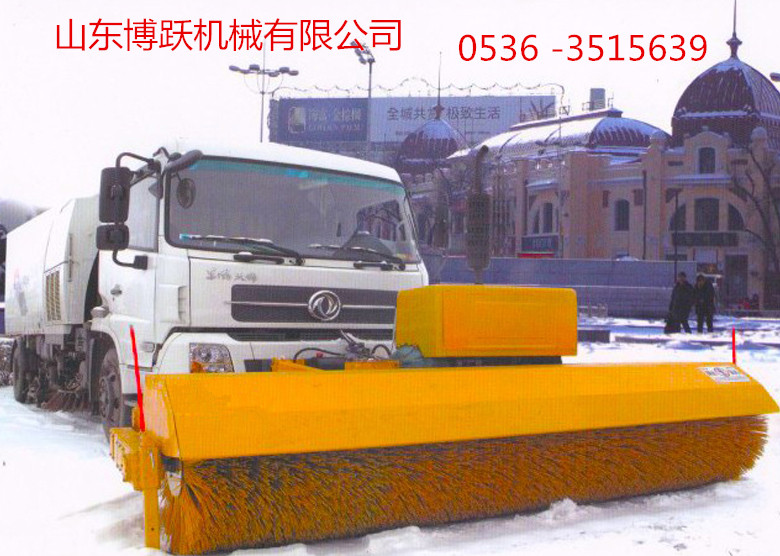 機(jī)場專用除雪車 黑龍江除雪車 出口國外的多功能除雪車 