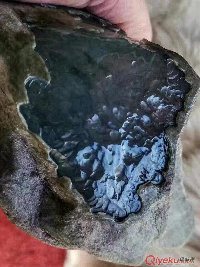 鑫劦飛賭石OX177翡翠原石南奇場口，高冰飄花，開大窗