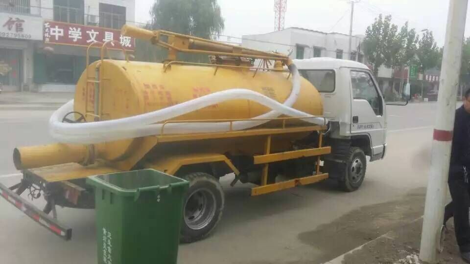 济宁三轮吸粪车