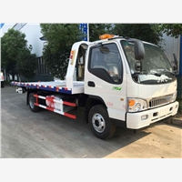 市轄區(qū)值得相的灑水車,吸污車怎么選擇