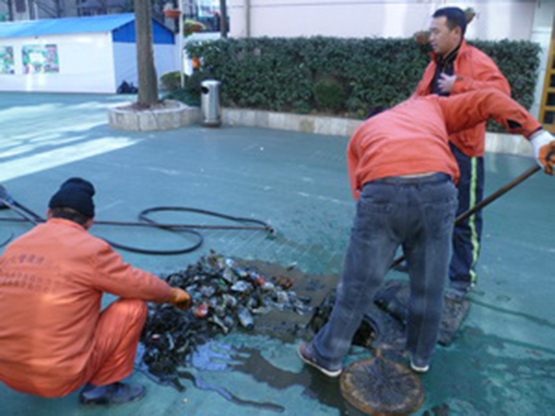 金橋雨水管道疏通哪家公司好_疏通下水道多少錢