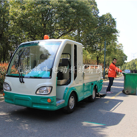 熱銷2座高壓清洗車，四輪電動環(huán)衛(wèi)保潔車